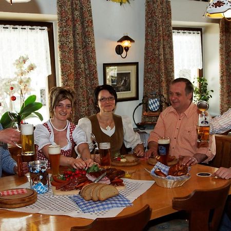 Gasthof-Pension-Kraus Achslach ภายนอก รูปภาพ