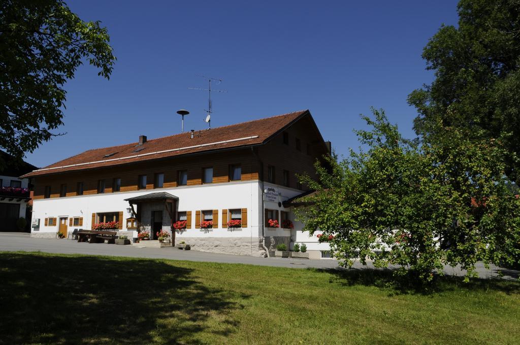 Gasthof-Pension-Kraus Achslach ภายนอก รูปภาพ